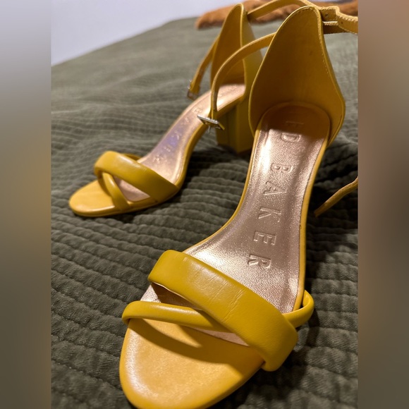 NEVER WORN Ted Baker ankle strap midi heel shoes Size 37.5 - Picture 5 of 11